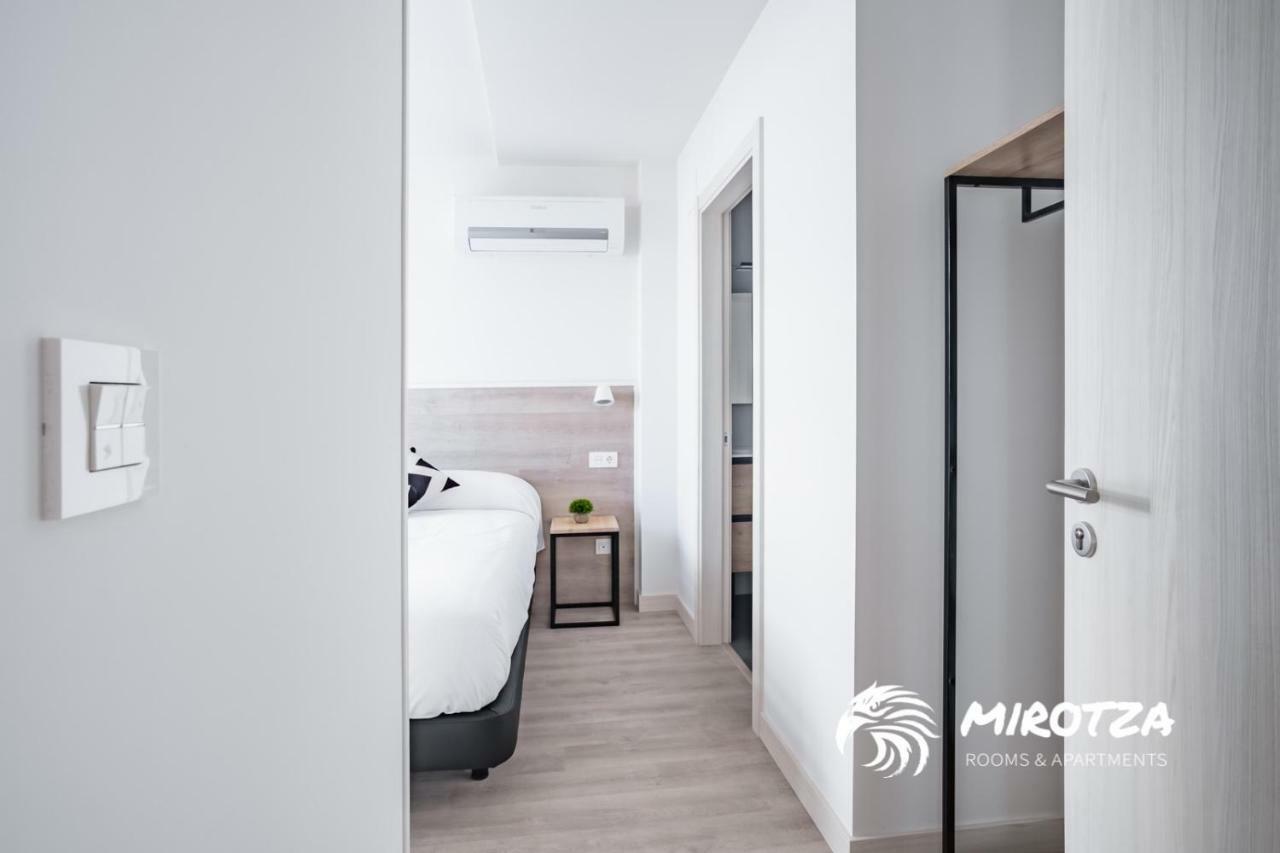 Mirotza Rooms And Apartments โอรีโอ ภายนอก รูปภาพ